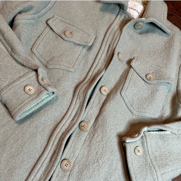 Wilfred Free | The Ganna™ Shirt Jacket - Picture 3 of 8